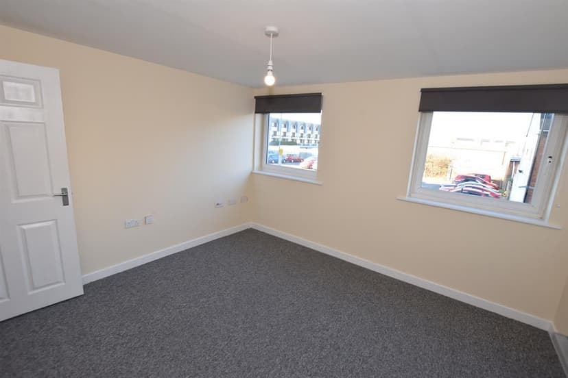 245, Heeley Road - Image 3