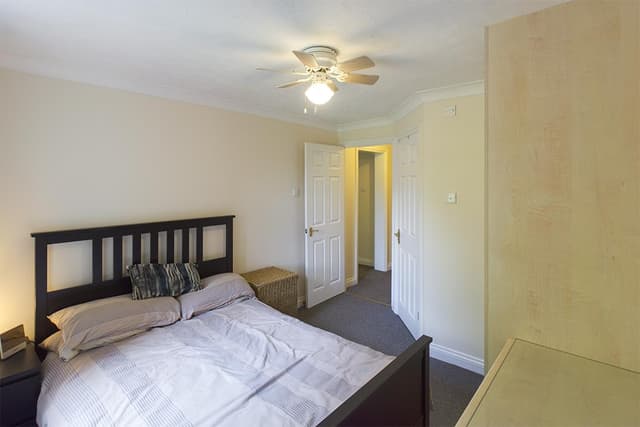 Flat 10, St Annes Gate 20 Archers Road - Image 9
