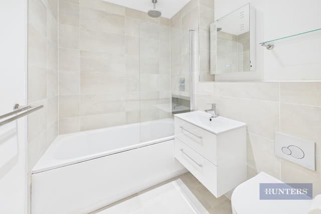 B401, 1 Royal Crescent Road - Image 5