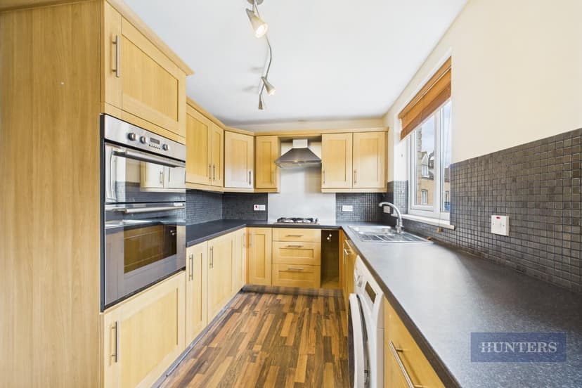 27, Cannon Hill Road - Image 4