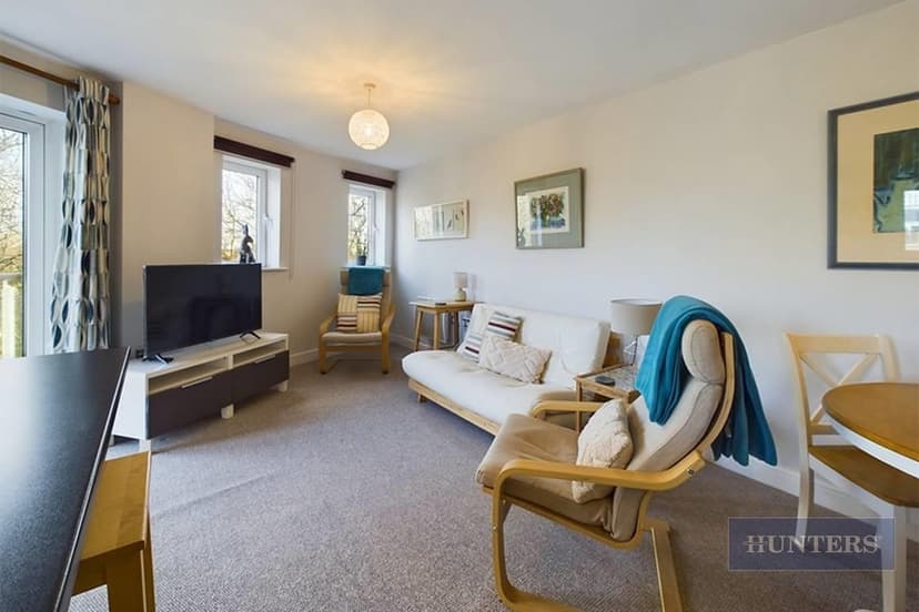79, Harrow Road - Image 4