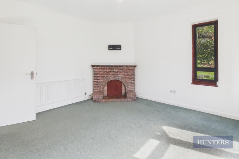 Room 1, Heeley Road - Image 6