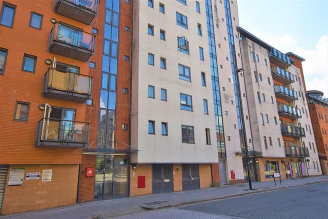 Oceana Boulevard, Flat 90 Briton Street - Image 2