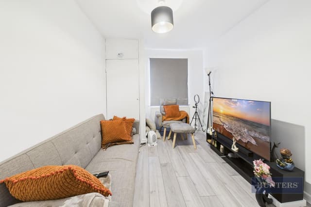 56 Milton Road - Image 9