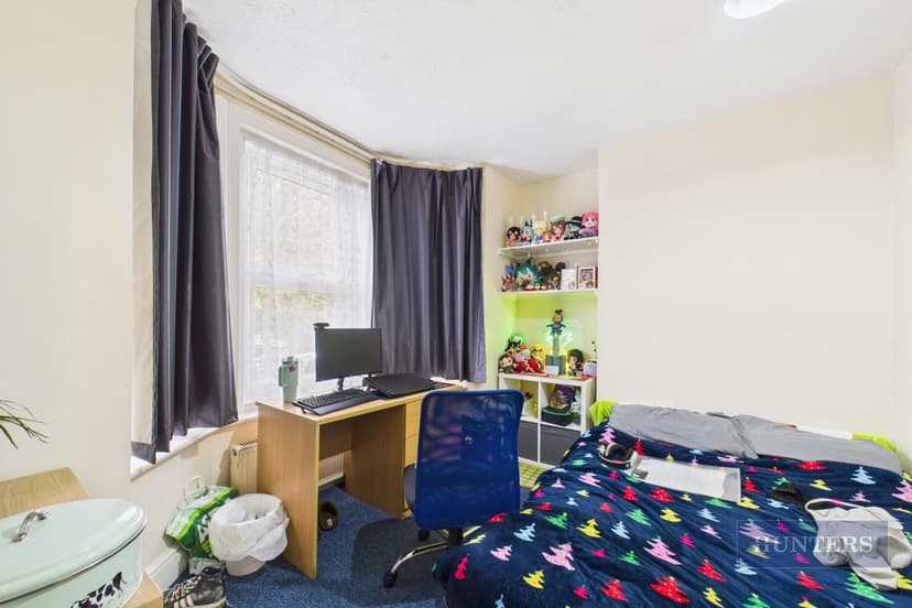 24 Silverdale Road - Image 3