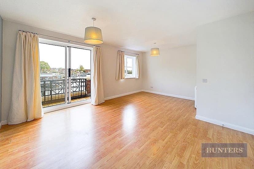 32 Riverdene Place - Image 11