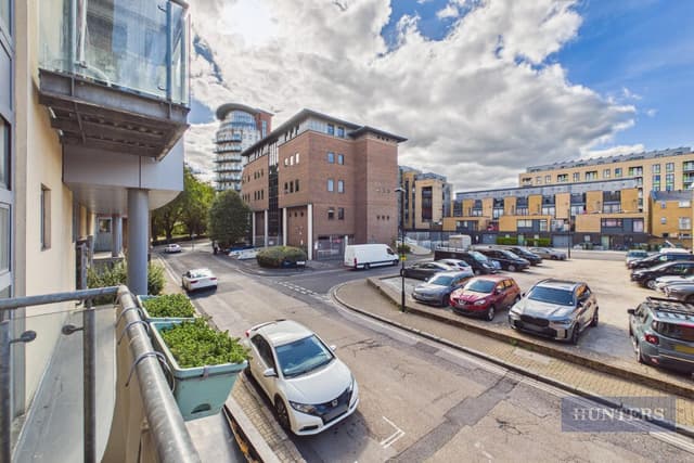 53 Orchard Place - Image 13