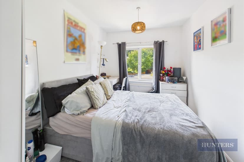 Room 6, 27 Ranelagh Gardens - Image 3