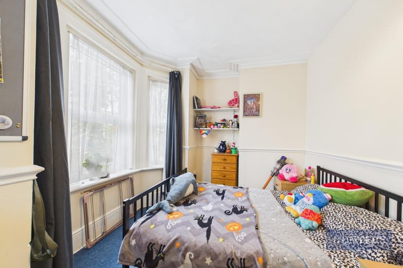 24 Silverdale Road - Image 8