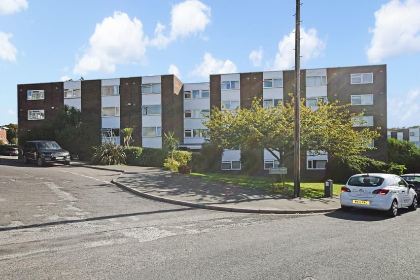 Flat 5 Duncan Court, Anson Drive - Image 9