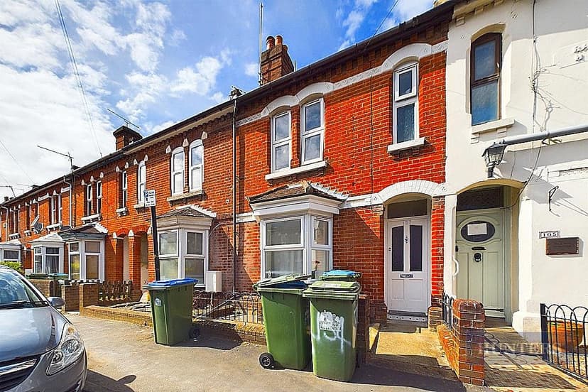 107 Milton Road - Image 1