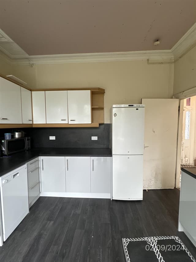 2 Clun Terrace - Image 1