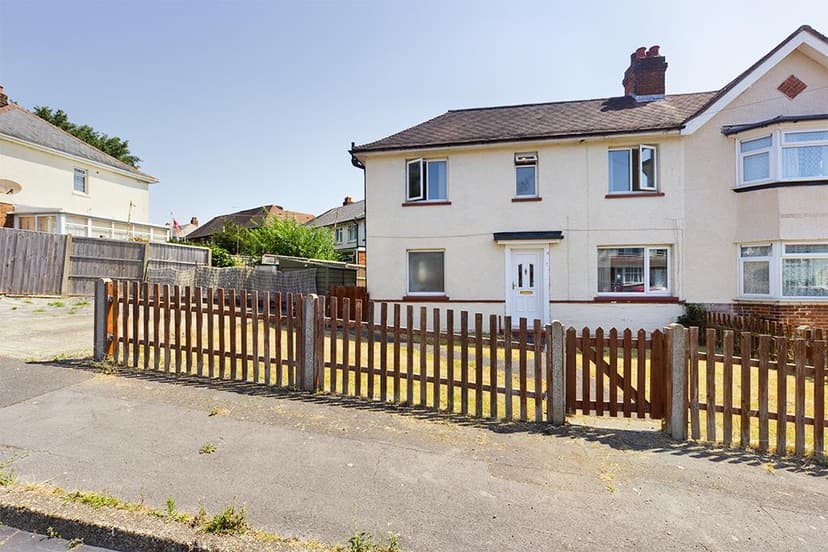 85, Warwards Lane - Image 1