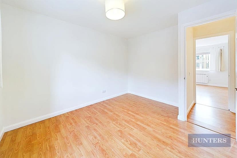 32 Riverdene Place - Image 15