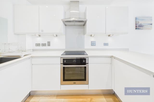 153 The Hawkins Tower - Image 6