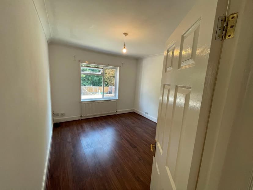 131, Dawlish Road - Image 6
