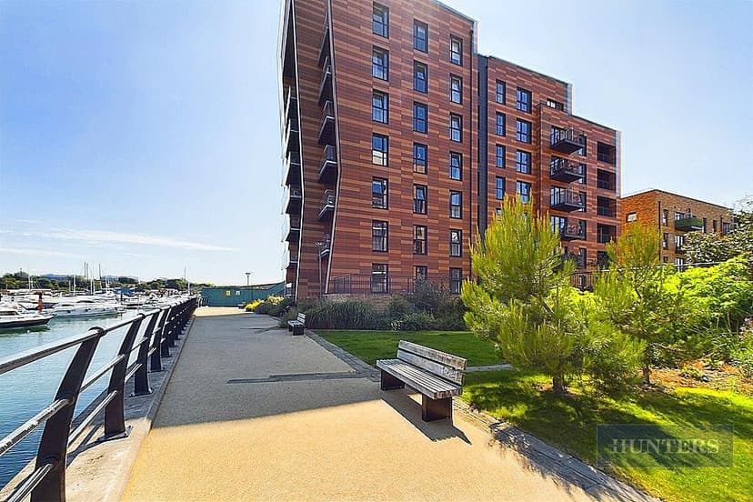 Flat 6, Chantry House Albert Road North - Image 12