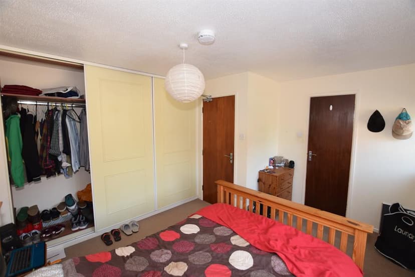 1A, Exeter Road - Image 10