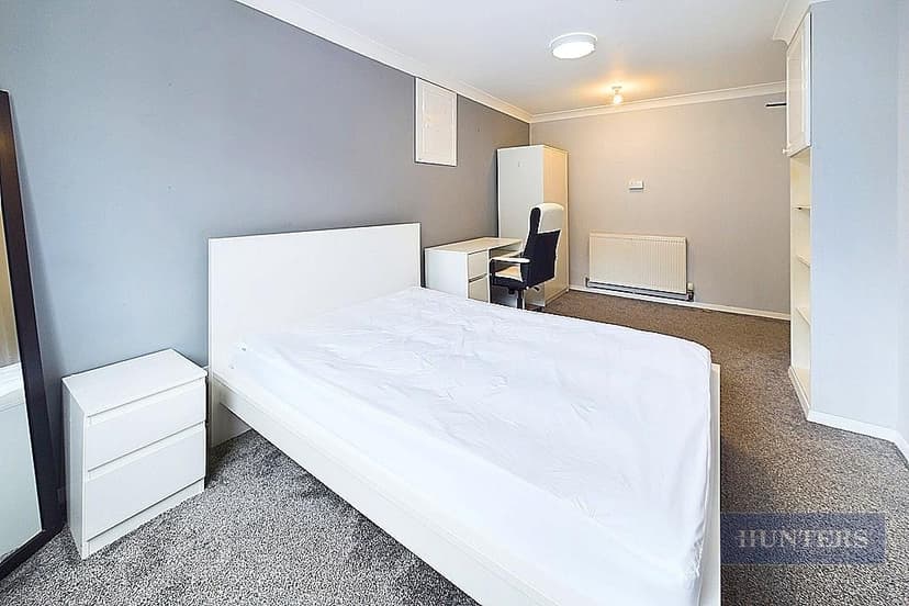12, Daisy Road - Image 4