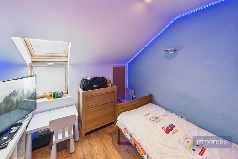 18, Dawlish Road - Image 8