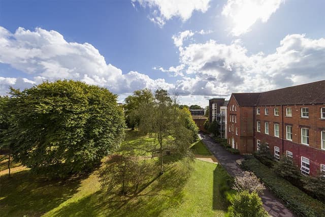 55, Roman Way - Image 10