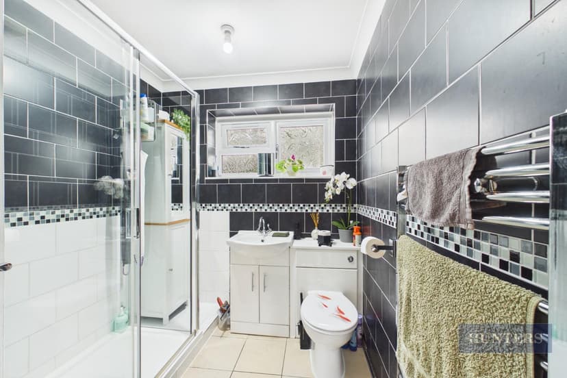 39 Testwood Crescent - Image 7