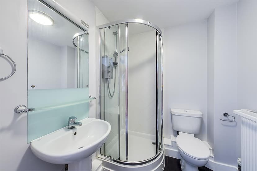 Apartment 17, Bournbrook Court, Bristol Road - Image 8