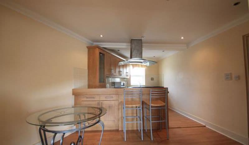 Flat 6, Moira House Moira Place, Cardiff - Image 3