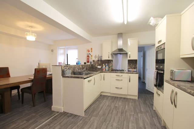 18 Iron Street, Cardiff - Image 1