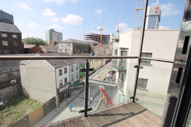Flat 8, Dray Court Caroline Street, Cardiff - Image 10