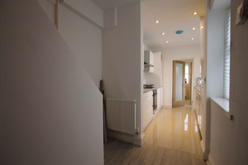 19 Orbit Street, Cardiff - Image 5