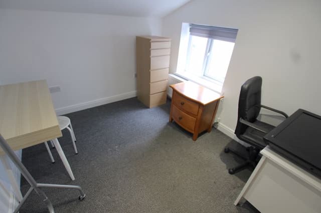 21 Parkfield Place, Cardiff - Image 6