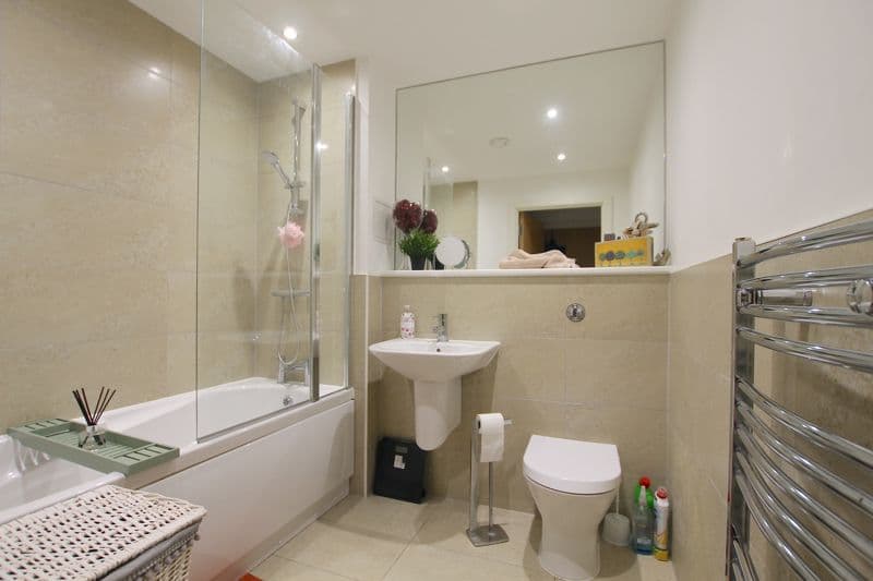 21 Davaar House Ferry Court, Cardiff - Image 5