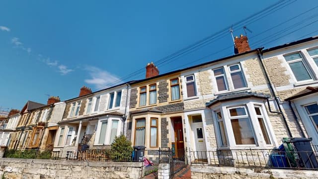 215 Moorland Road, Cardiff - Image 1