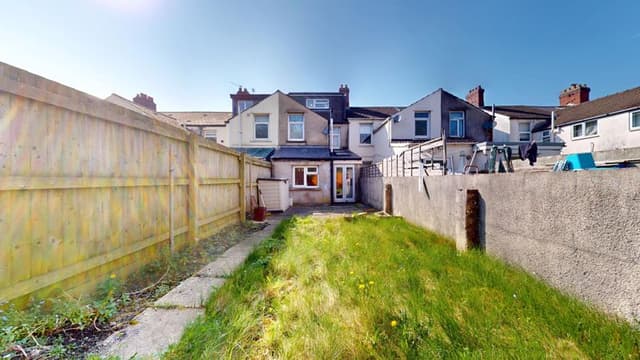 215 Moorland Road, Cardiff - Image 13