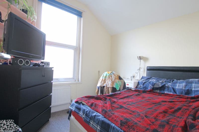 66 Newfoundland Road, Cardiff - Image 8