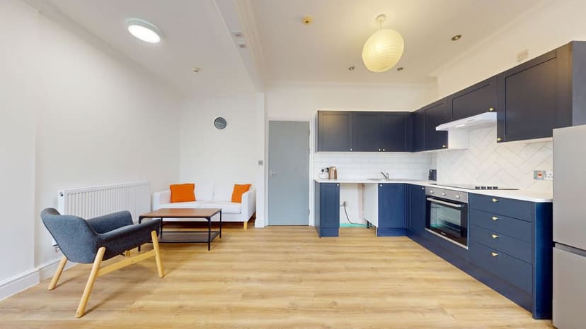 Flat 1, 29 Connaught Road, Cardiff - Image 5