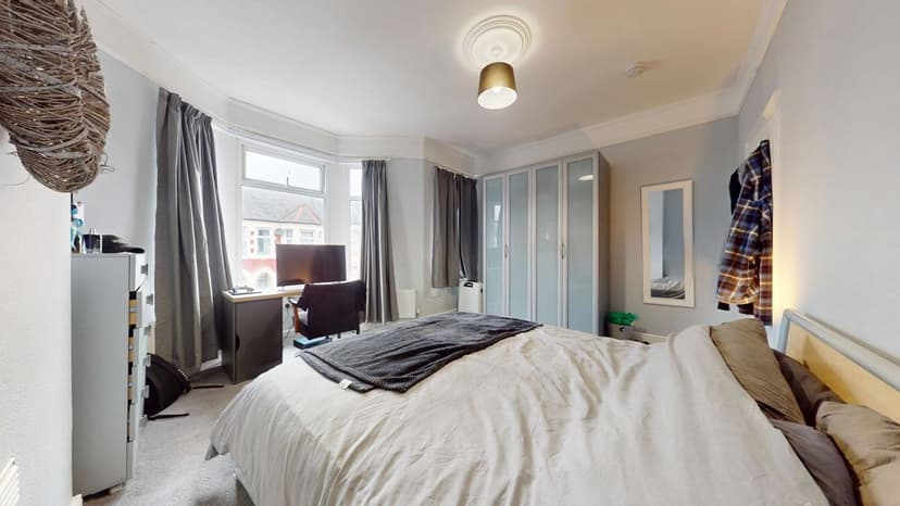 88 Dogfield Street, Cardiff - Image 6