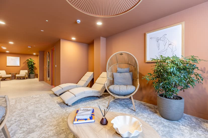 F11 Fitzalan Road, Cardiff - Image 10