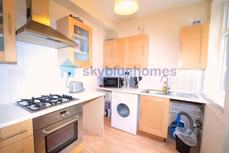 13 Rawson Street, Leicester - Image 2