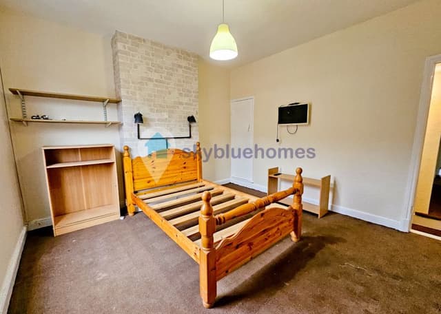 44 Hamilton Street, Leicester - Image 9