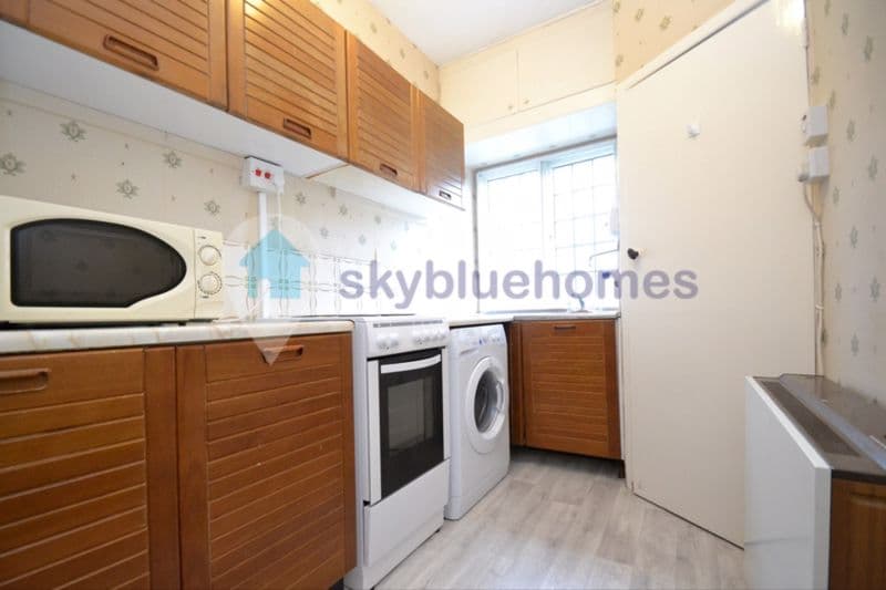 Flat 5, 21 St Leonards Road, Park House, Leicester