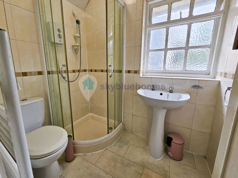 15 Lancaster Place, Leicester - Image 13