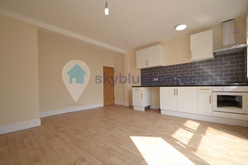 92a Green Lane Road, Leicester