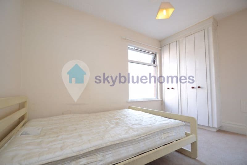 Flat 3, 6 Saffron Road, Wigston - Image 2