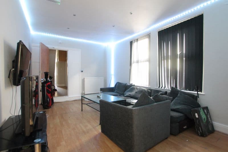 87 Pen-Y-Wain Road, Cardiff