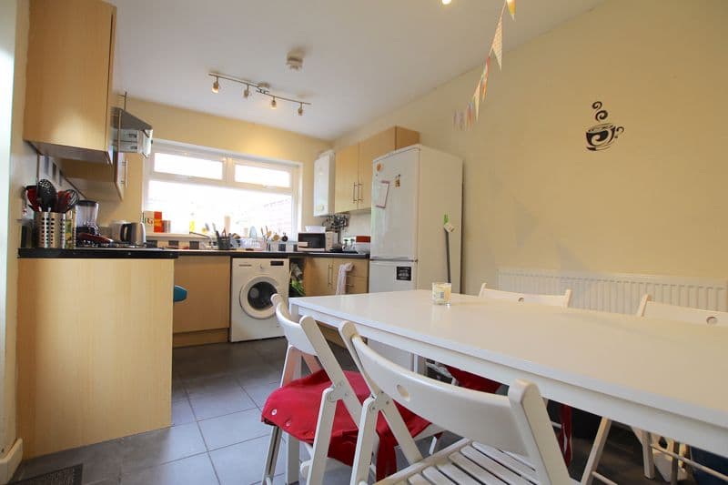 19 Moy Road, Cardiff - Image 3