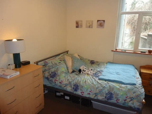 34 Malefant Street, Cardiff - Image 6