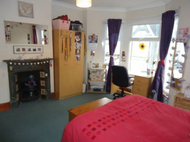 34 Malefant Street, Cardiff - Image 7