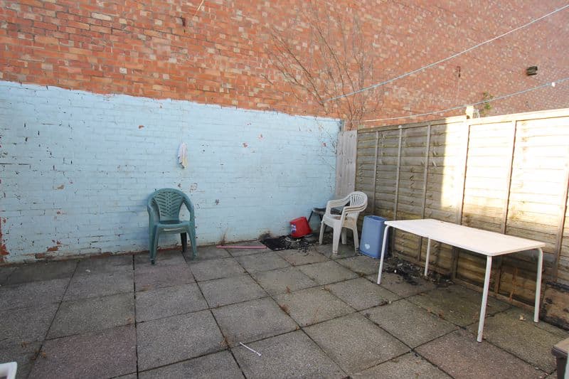 122 Cyfarthfa Street, Cardiff - Image 9